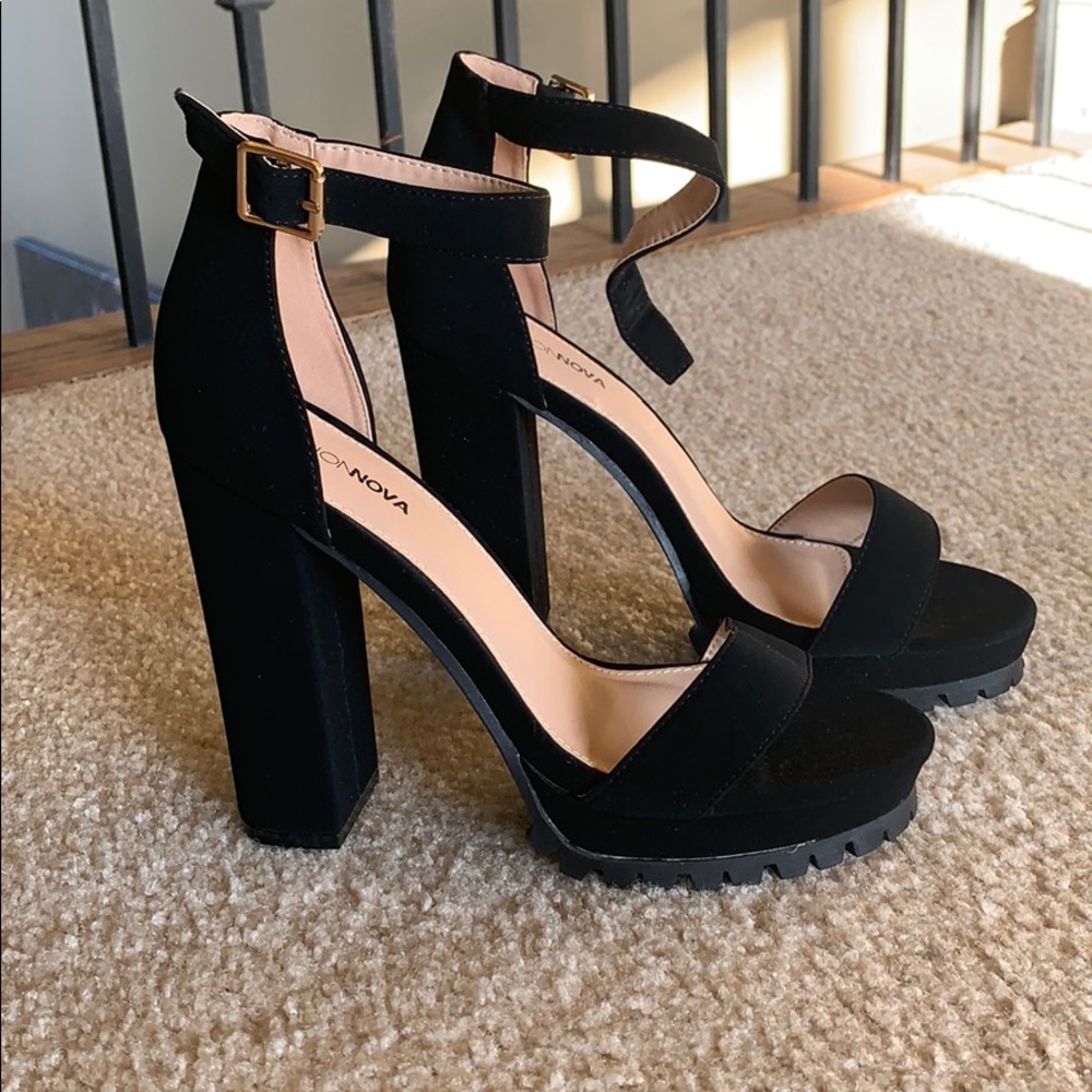 Fashion Nova Heels